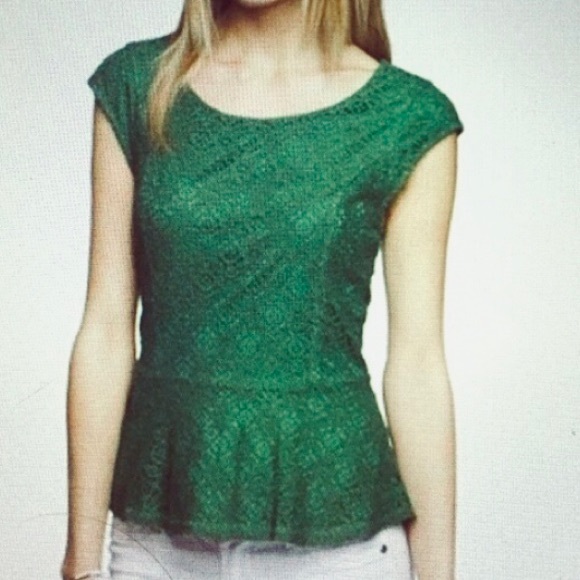 Express Cap Sleeve Green Lace Peplum Top XS - Picture 2 of 5